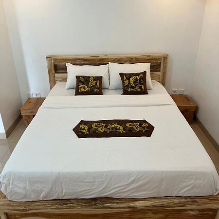 Yastra Yana Homestay Ubud Esterno foto