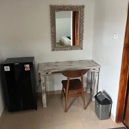 Yastra Yana Homestay Ubud Esterno foto