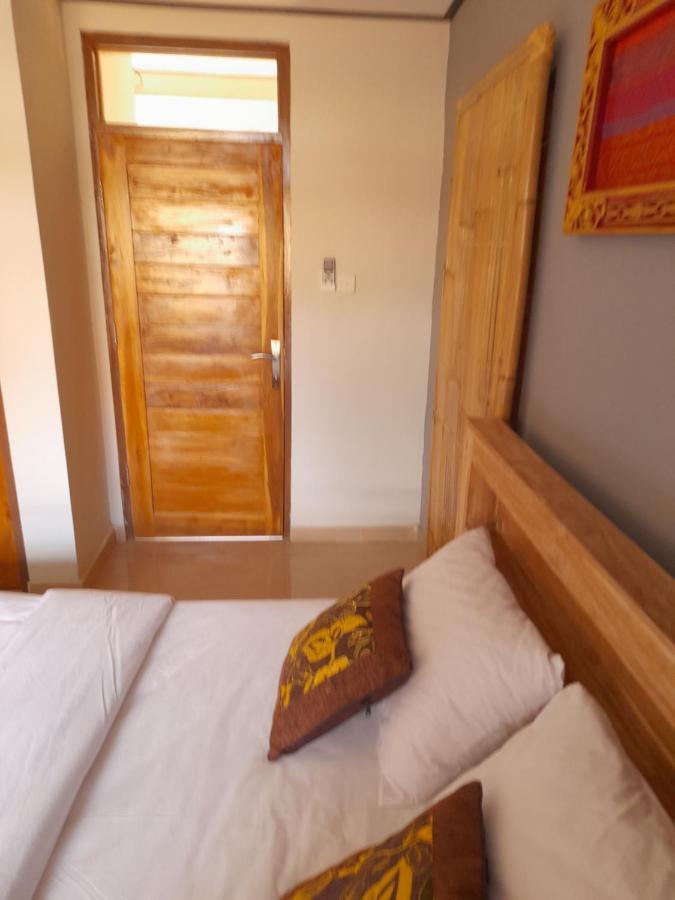 Yastra Yana Homestay Ubud Esterno foto