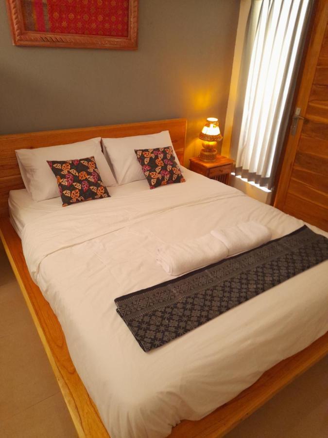 Yastra Yana Homestay Ubud Esterno foto
