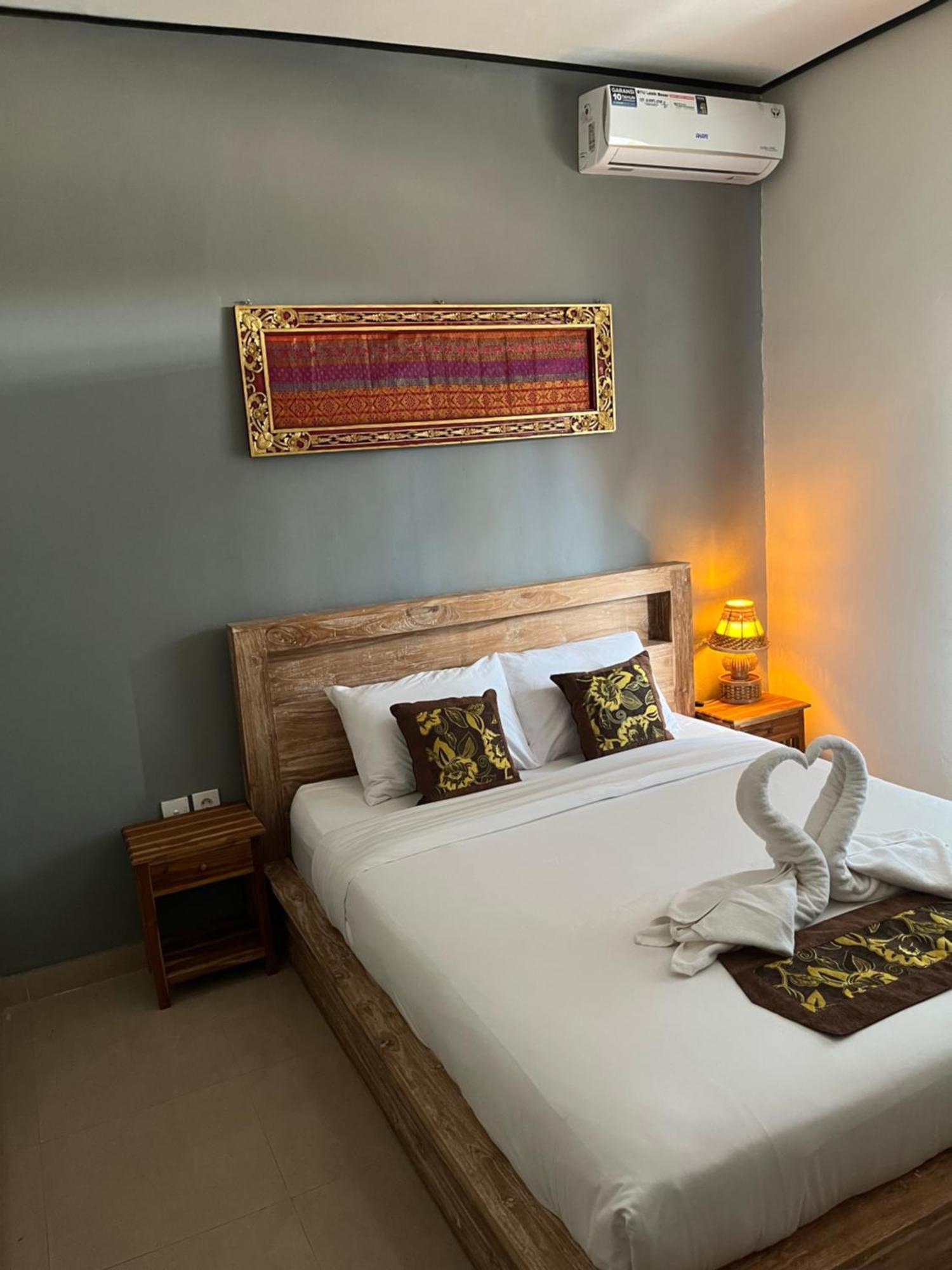 Yastra Yana Homestay Ubud Esterno foto