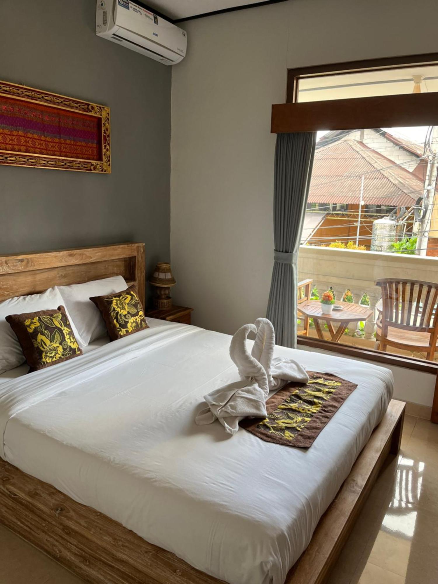 Yastra Yana Homestay Ubud Esterno foto
