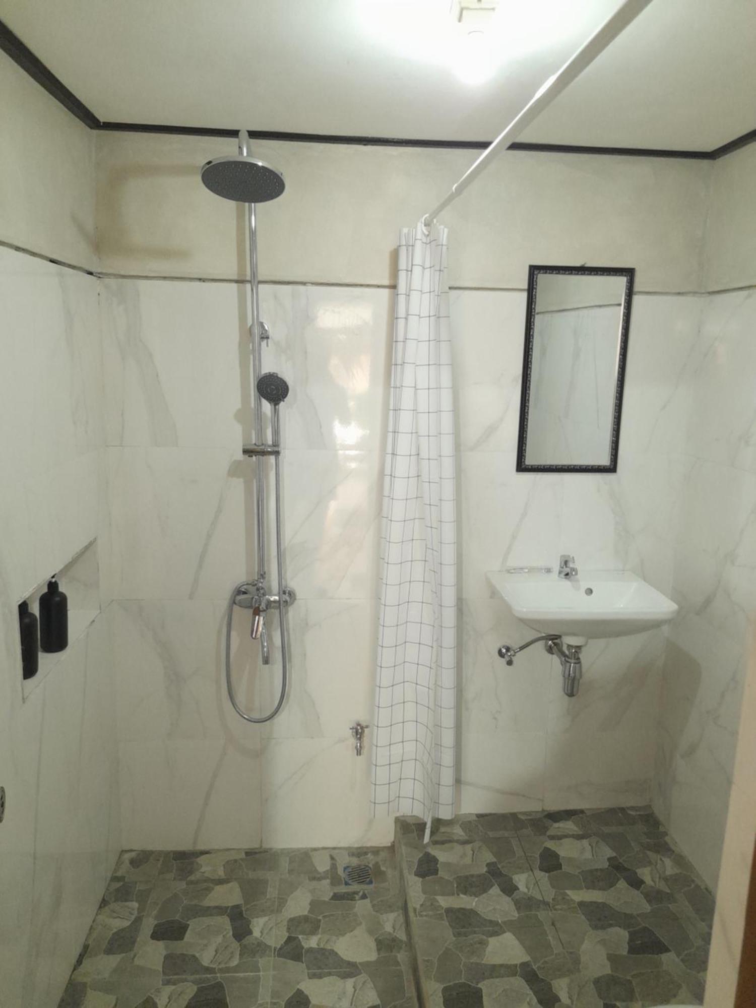 Yastra Yana Homestay Ubud Esterno foto